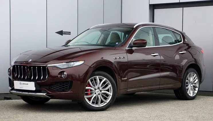 maserati levante mazowieckie Maserati Levante cena 184900 przebieg: 209500, rok produkcji 2017 z Nowe